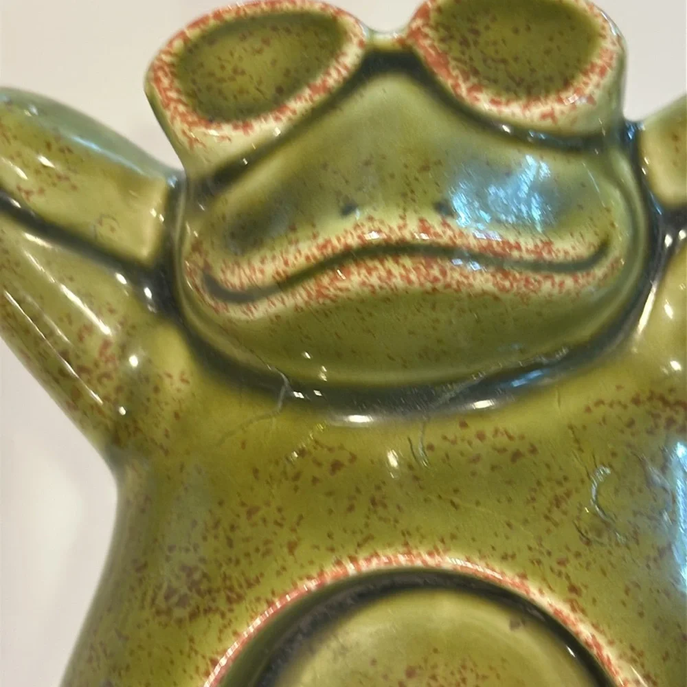 VINTAGE PARTYLITE Ceramic Sunbathing Frog Tea-light/Votive Candle Holder 7” - Picture 4 of 7